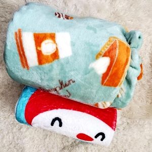 Holiday themed blankets bundle
